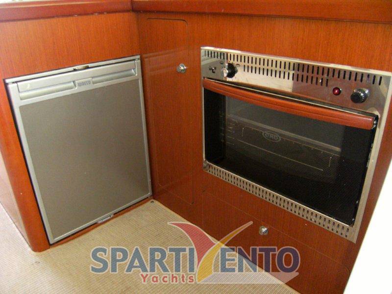 Beneteau Antares 36