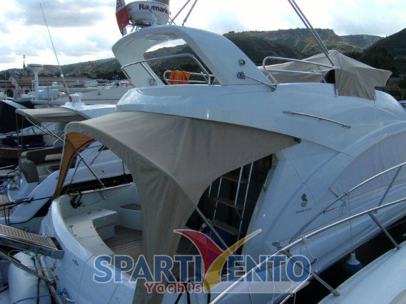 Beneteau Antares 36