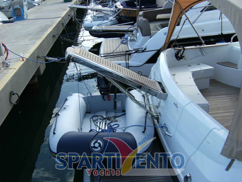 Beneteau Antares 36