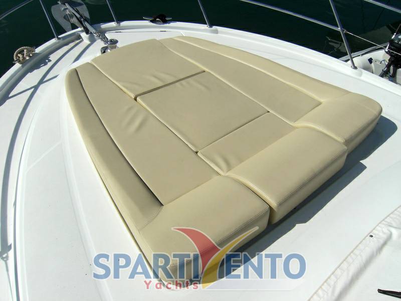 Beneteau Antares 36