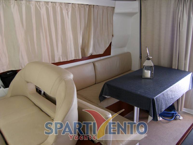 Beneteau Antares 36