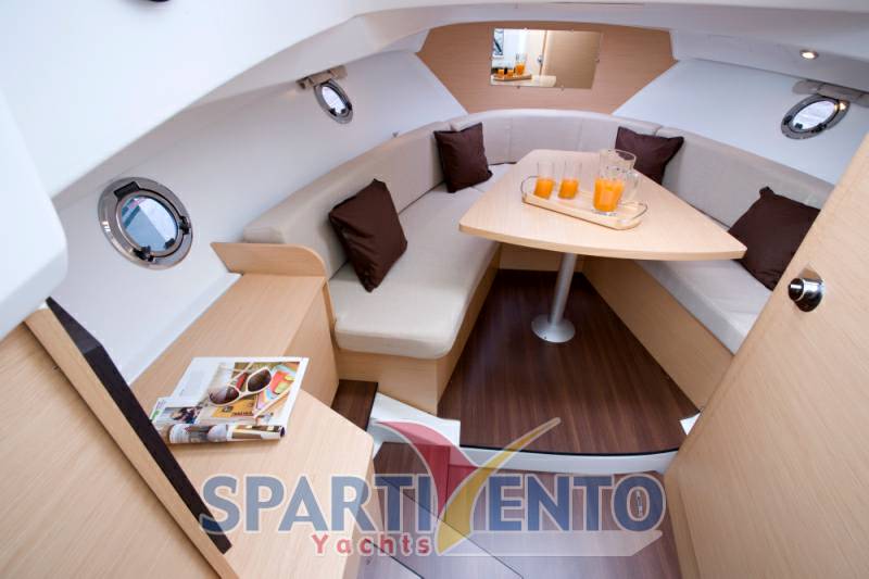 Beneteau Flyer 850 rubis sd