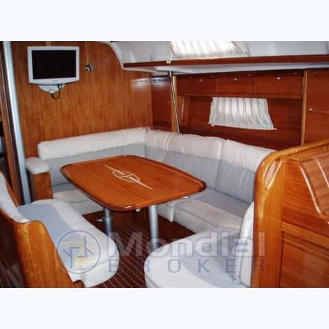 Bavaria 42 cruiser