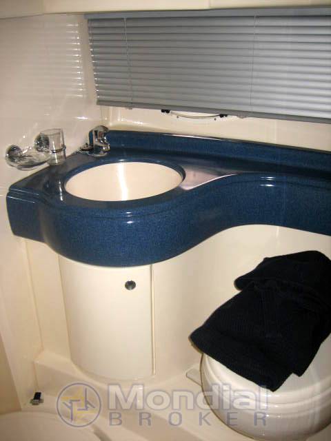 Azimut 42 Fly