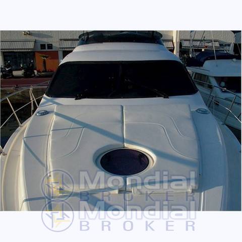 Azimut 42 Fly