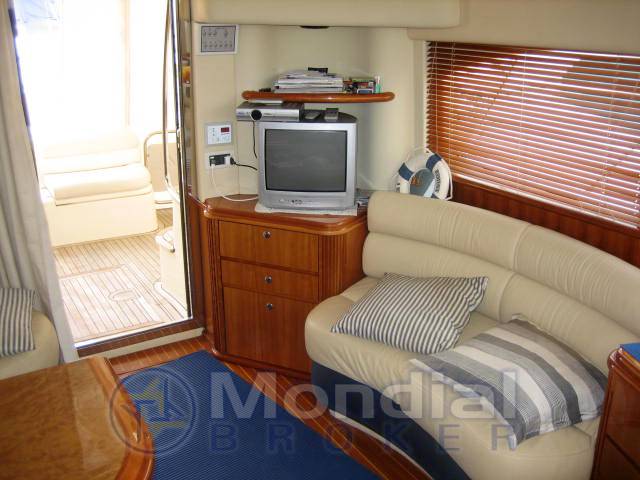Azimut 42 Fly