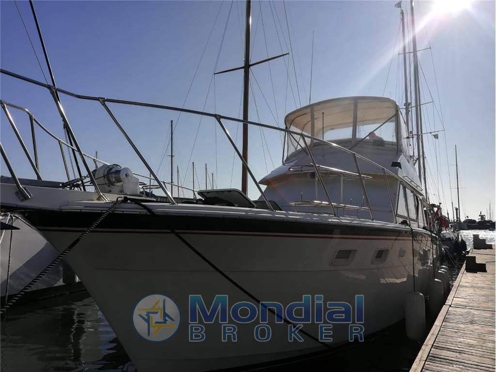 Hatteras 45