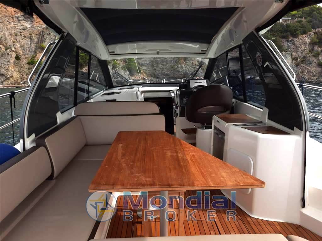 Bavaria S 33 hard top