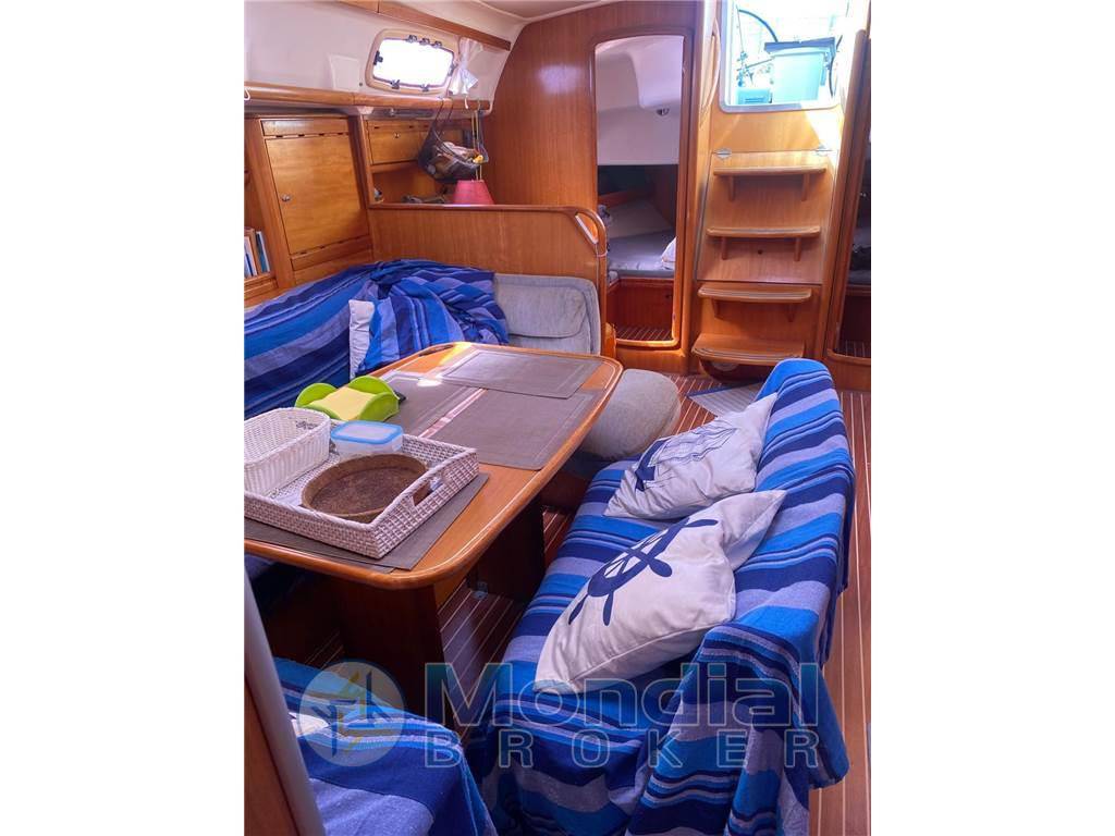 Bavaria 42 cruiser