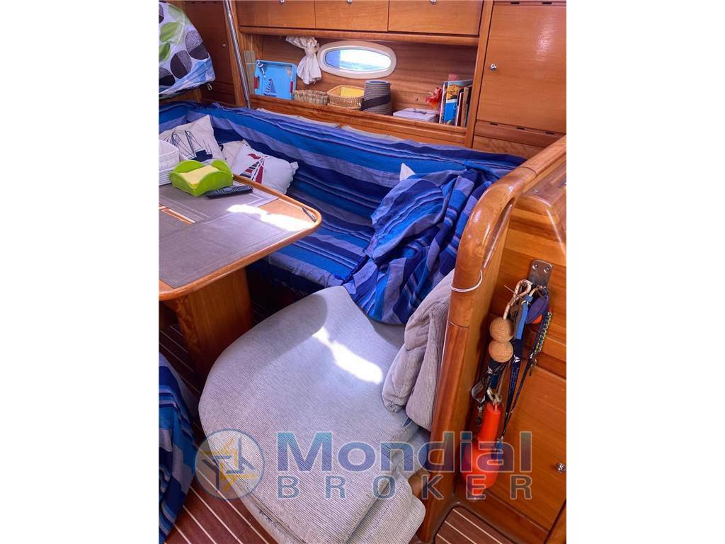 Bavaria 42 cruiser