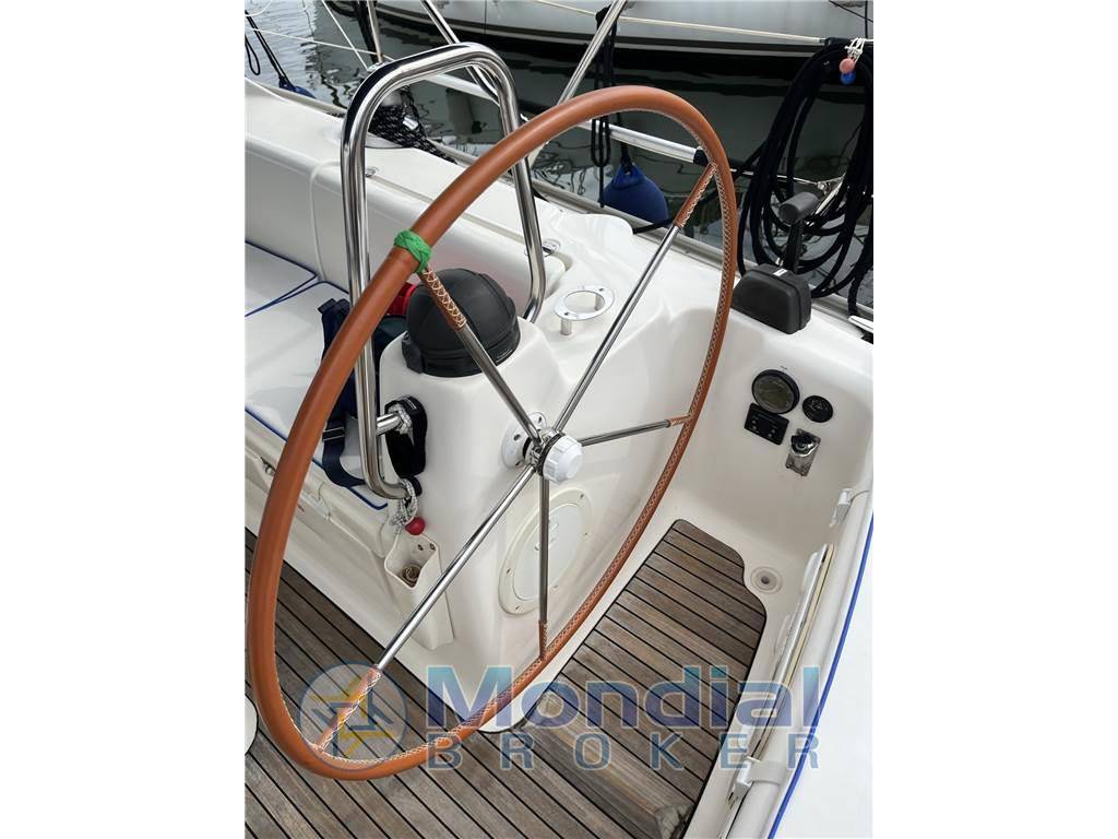 Bavaria 42 cruiser