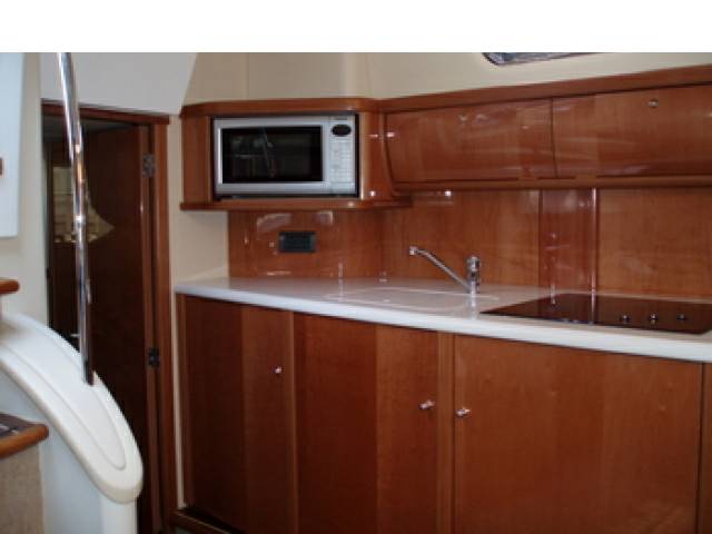 Sealine S42