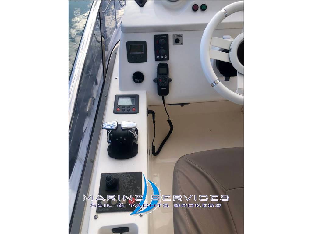 Azimut 47 fly