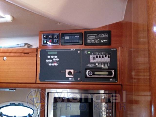 Bavaria 37 sport