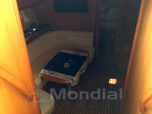 Bavaria 37 sport