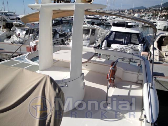 Fairline Squadron 58 fly