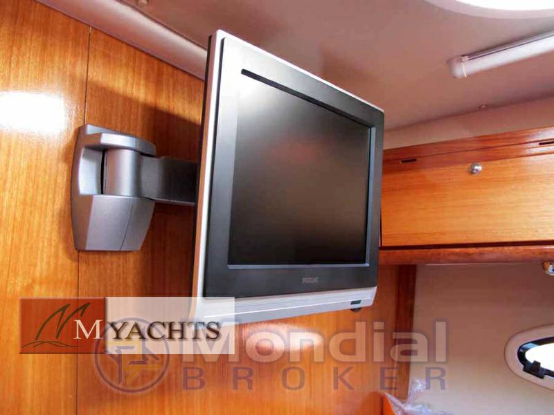 Bavaria 37 sport