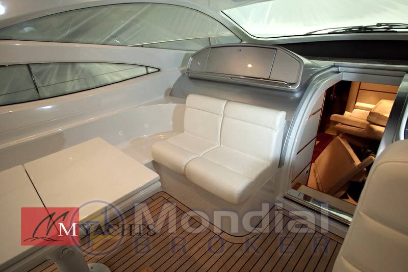 Pershing 50
