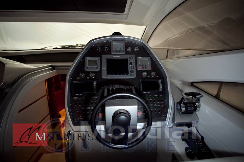 Pershing 50