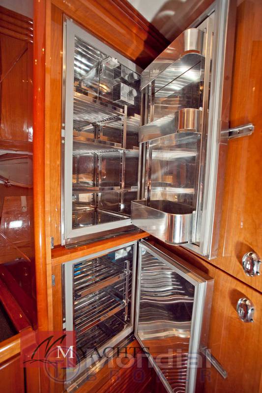 Pershing 50