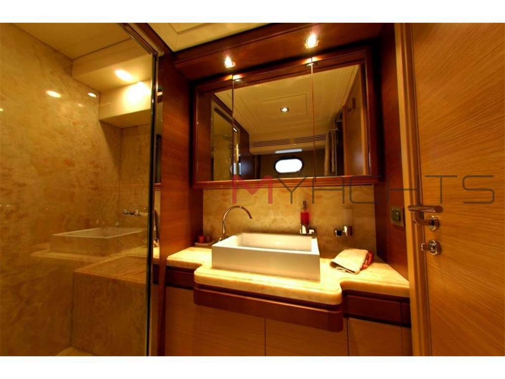 Ferretti 30 metri