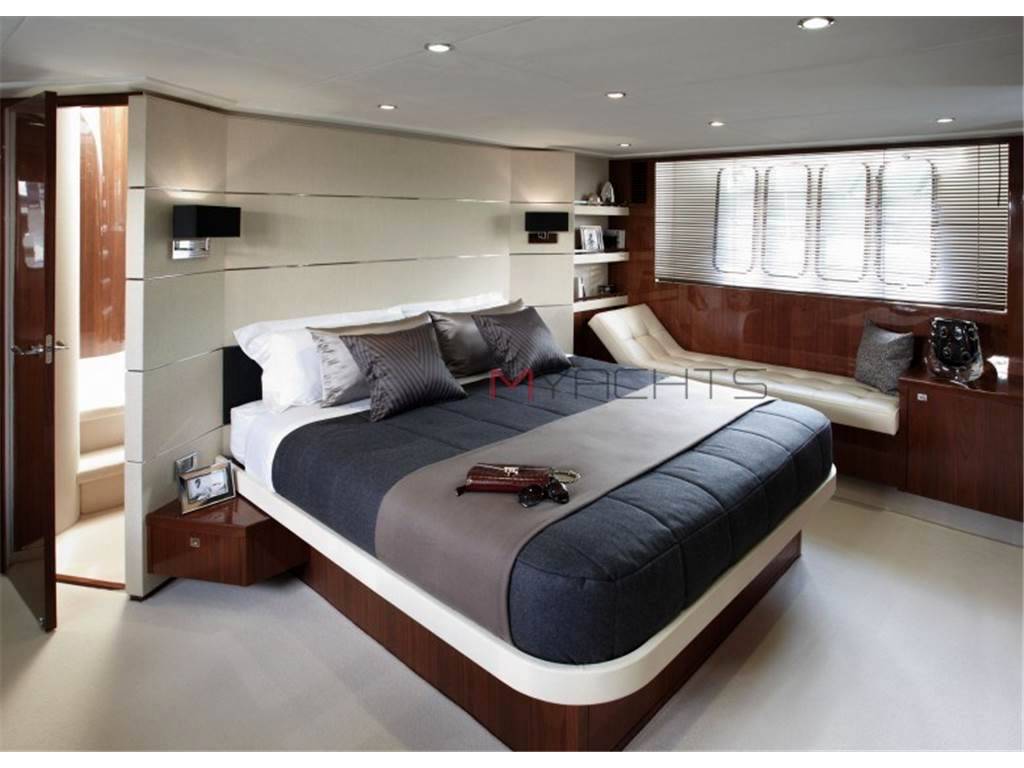 Princess yachts V 78