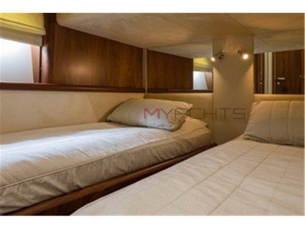 Sunseeker Predator 72