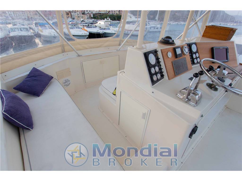 Viking yachts 43 convertible