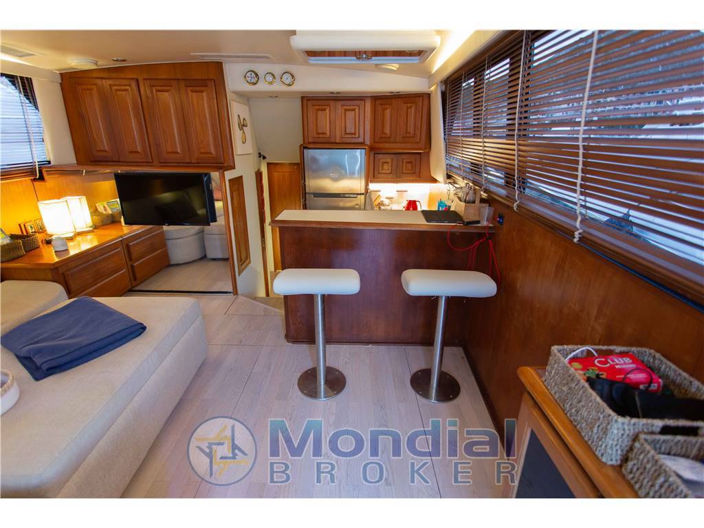 Viking yachts 43 convertible