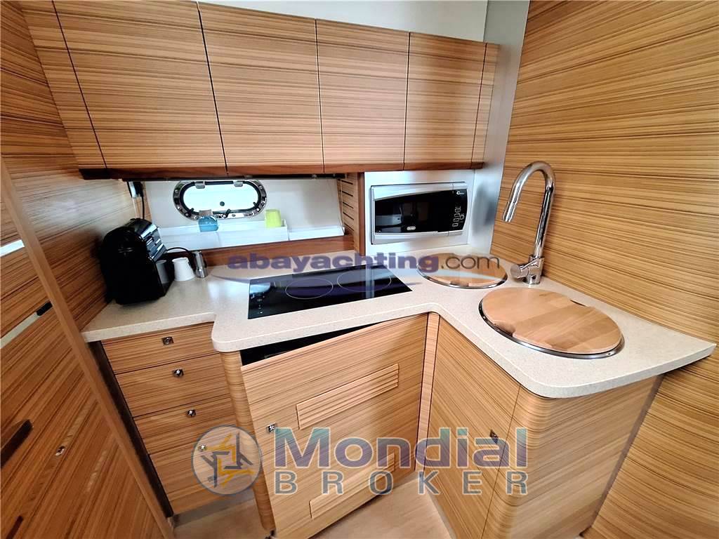 Airon marine 4300 t-top