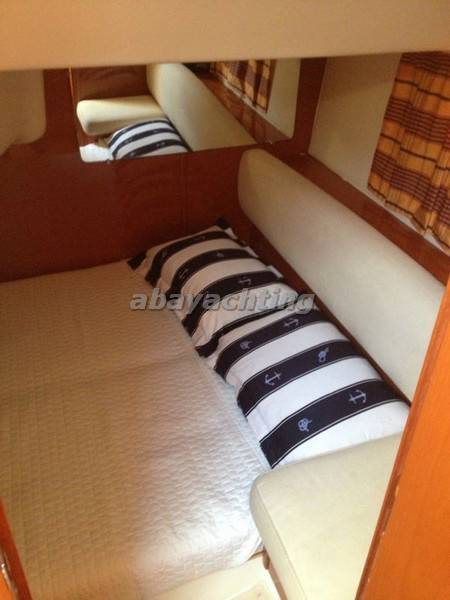 Jeanneau Prestige 34 (sport top)