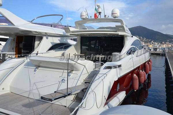 Azimut 68 s (68s)