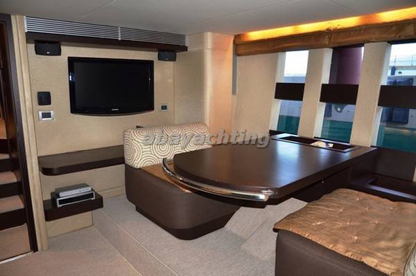 Azimut 68 s (68s)