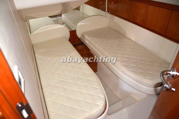 Pershing 50