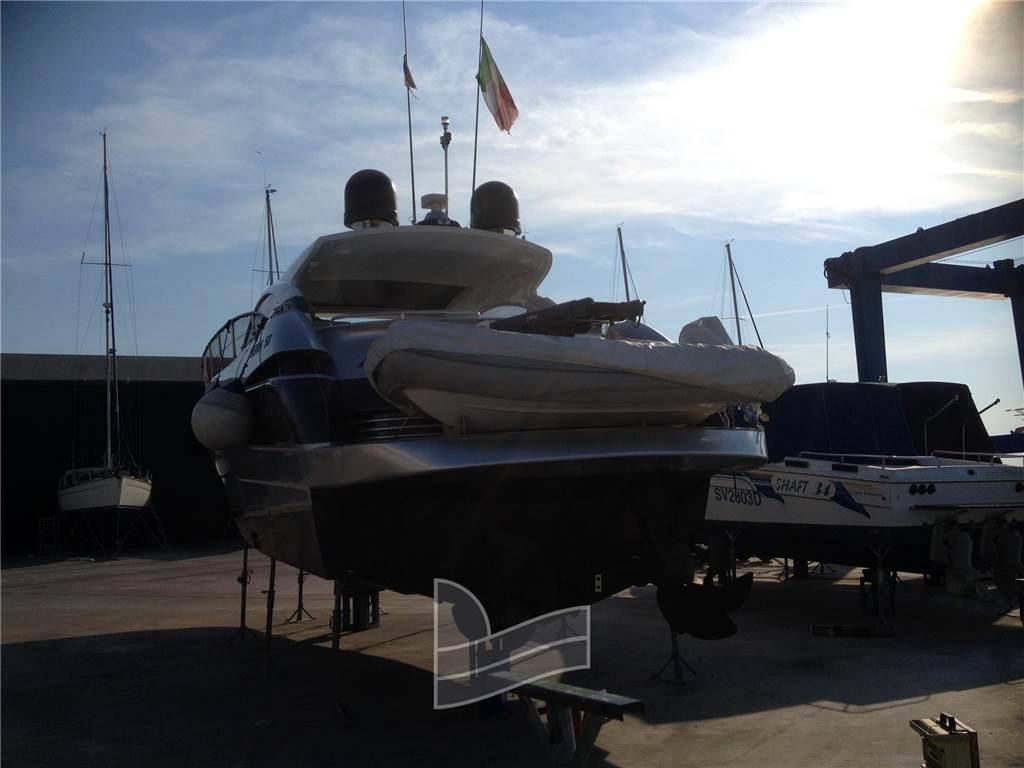 Pershing 50'