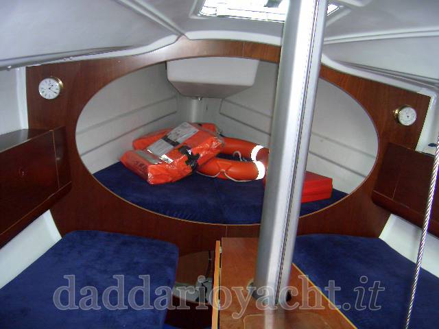 Beneteau First 27.7