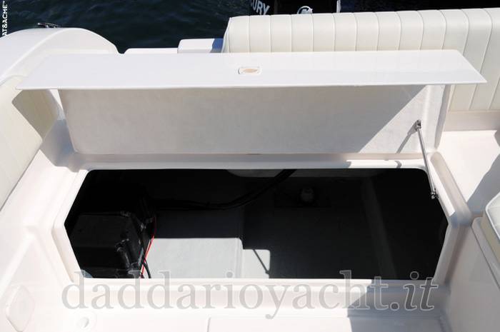 Manò marine 20 cabin