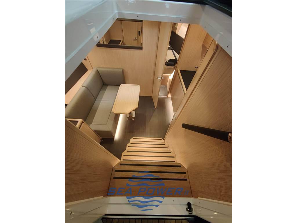 Bavaria Sr 36 hard top charter