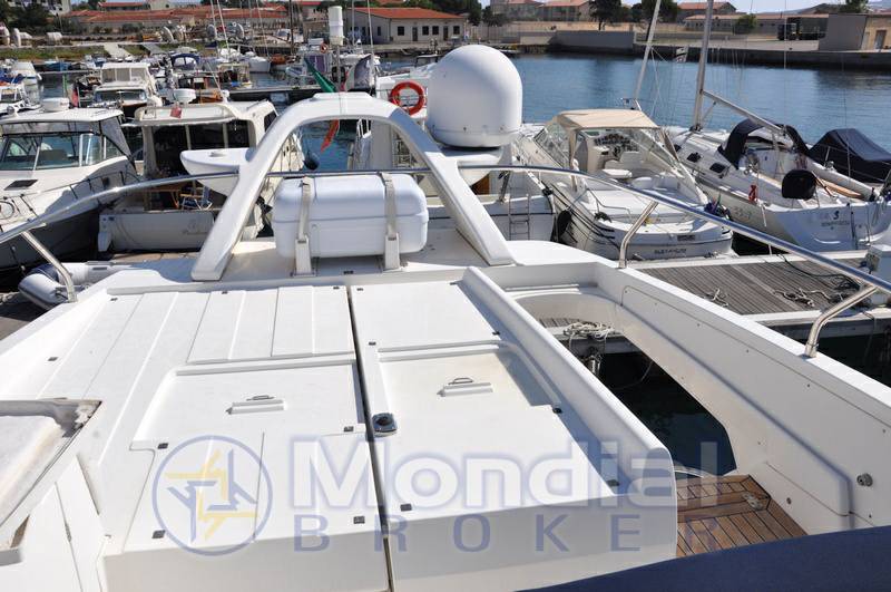 Sealine F 42.5