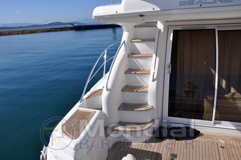 Sealine F 42.5