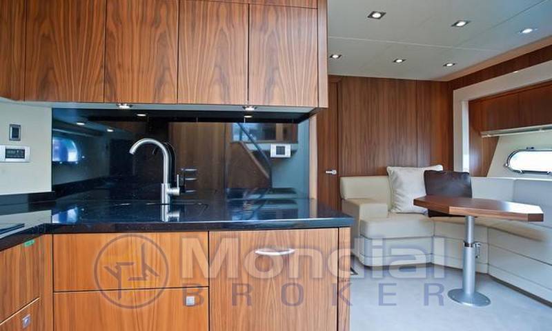 Sunseeker Predator 64'