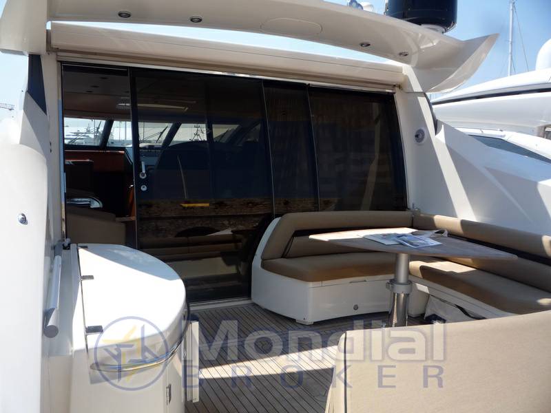 Sunseeker Predator 72'
