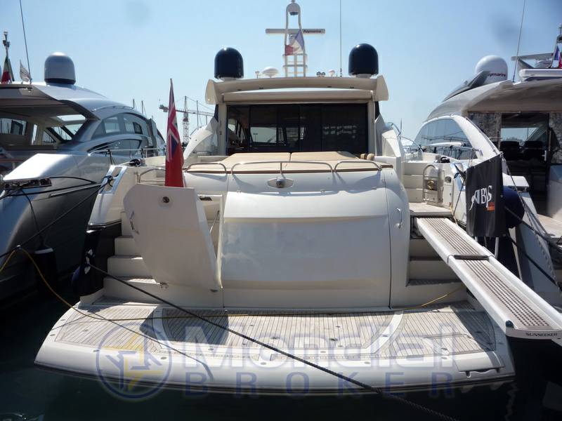 Sunseeker Predator 72'