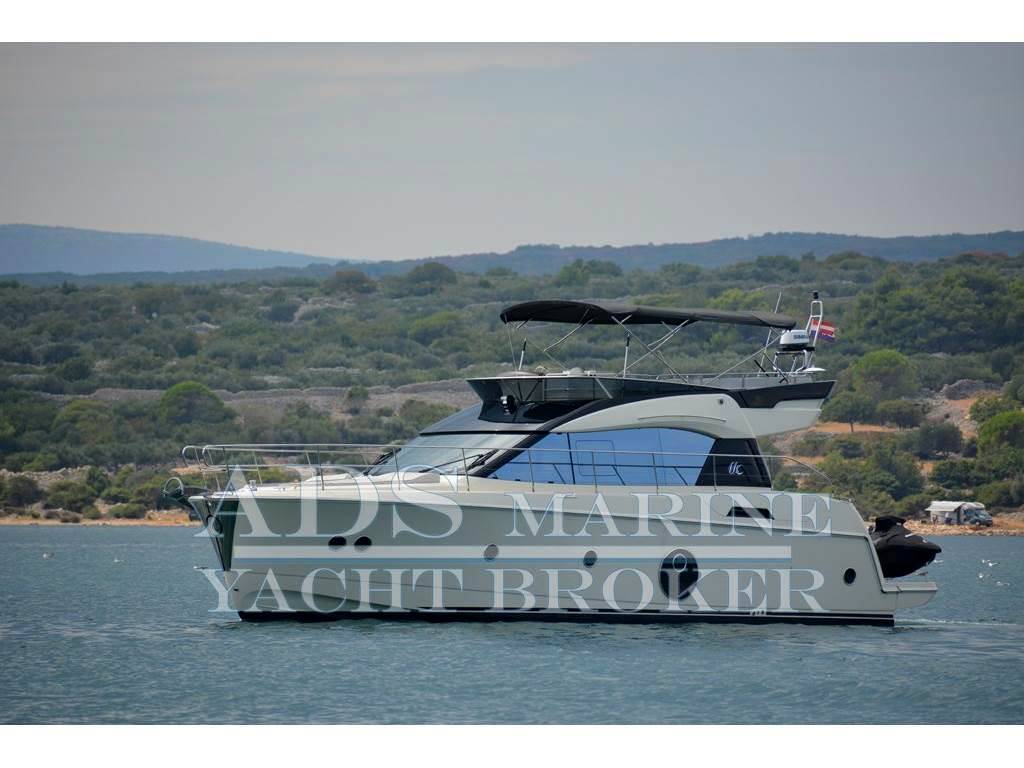 Beneteau Monte carlo 5