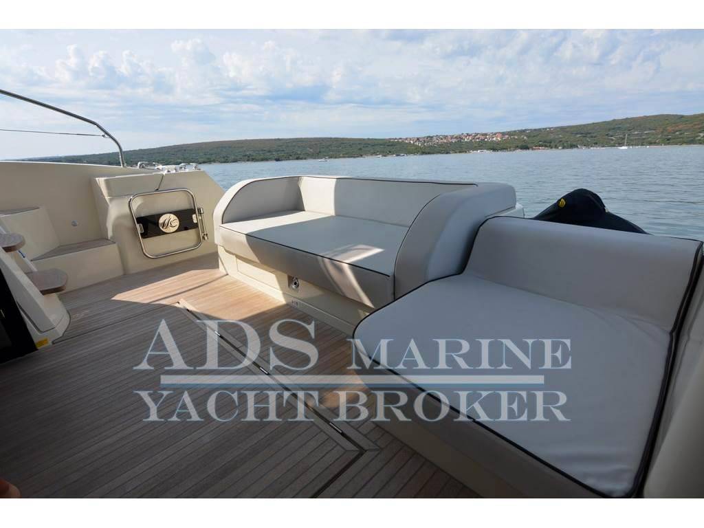 Beneteau Monte carlo 5