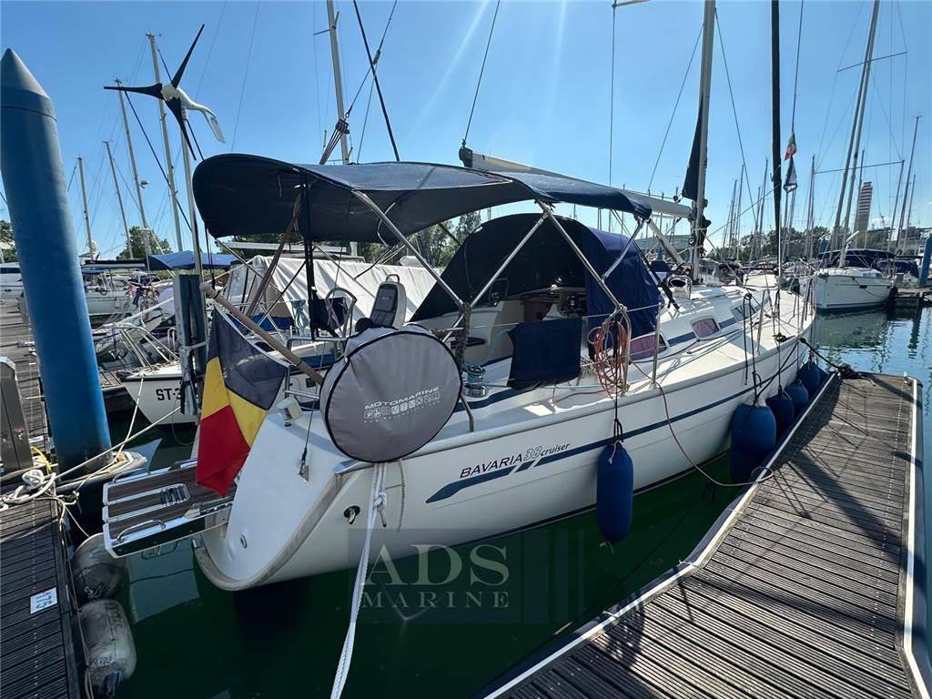 Bavaria 38 cruiser