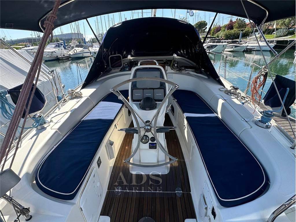 Bavaria 38 cruiser