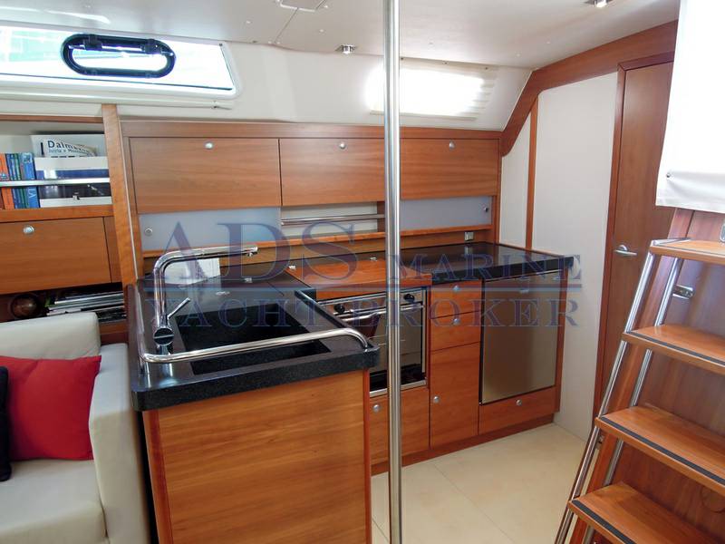 Hanse 470e, top equipment