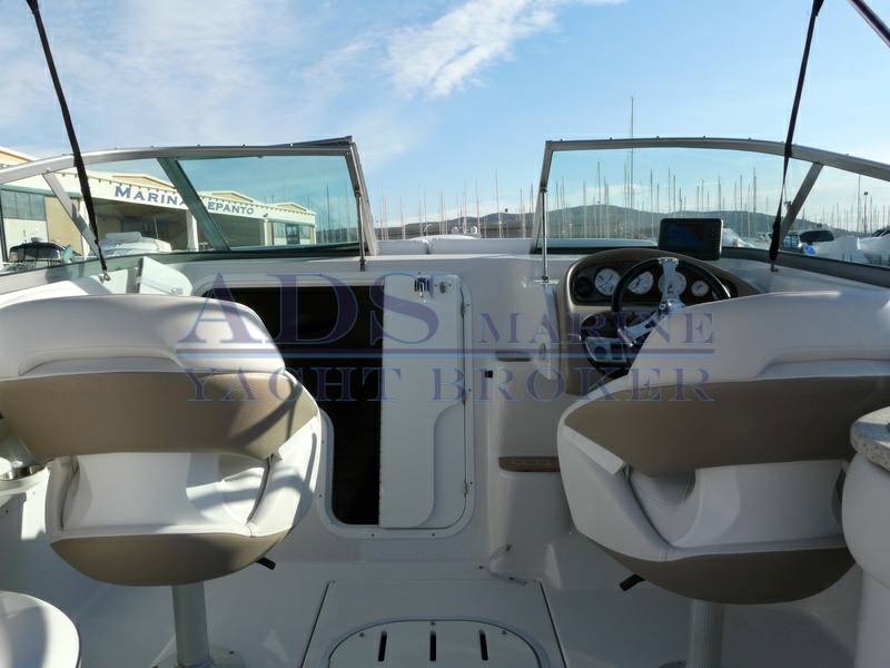 Four winns 255 sundowner