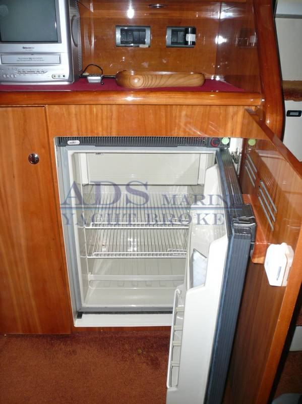 Sessa 36 oyster